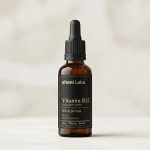 Sheni Labs Vitamin B12 Food Supplement — 500 µg methylcobalamin per drop, 20,000% NRV, 30 mL amber glass dropper bottle, European formula. Paris · Warsaw · Berlin.